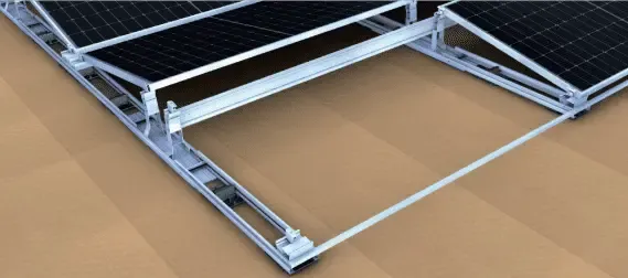 Estructura de panel solar en tejado plano con rieles de soporte metálicos